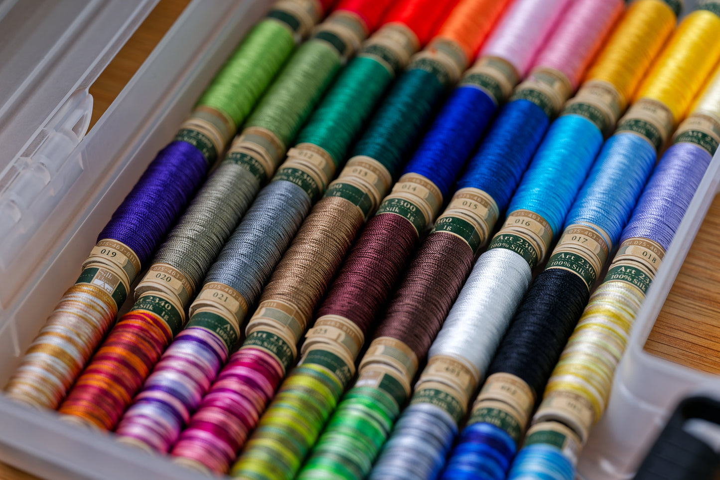 Silk Art Thread, #001 Dark Red