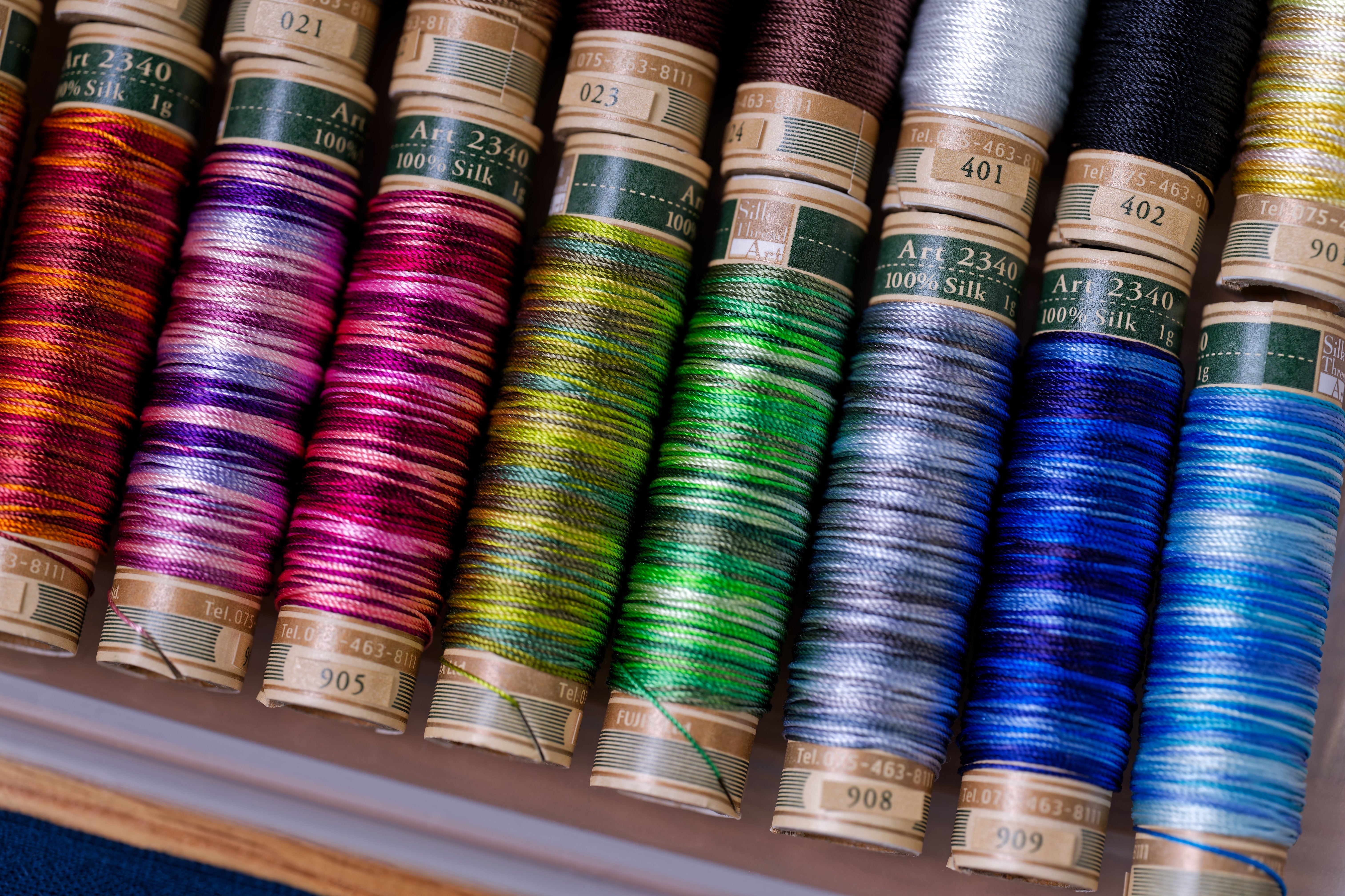 Silk Art Thread, #401 White – Federal Color