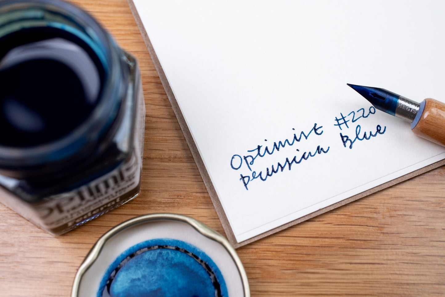 Optimist Mixable Color, #220 Prussian Blue