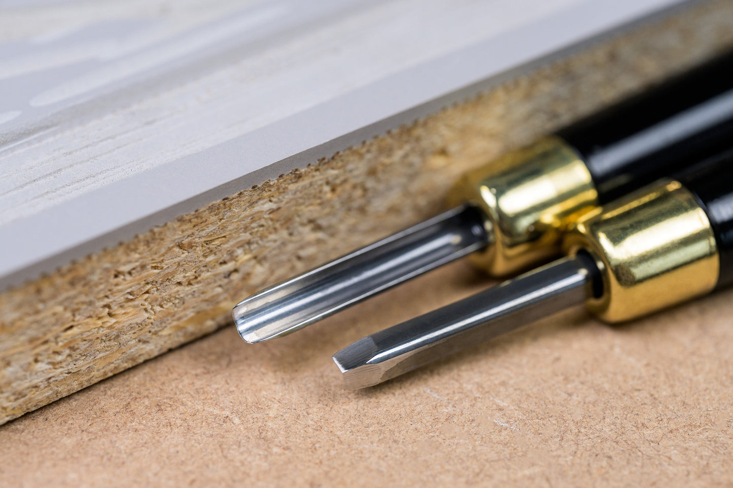 RGM Lino Cutter, #302 (Medium V)